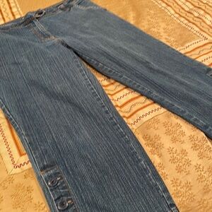 Bill Blass jeans, cotton blend, “stretch,” button design, 14